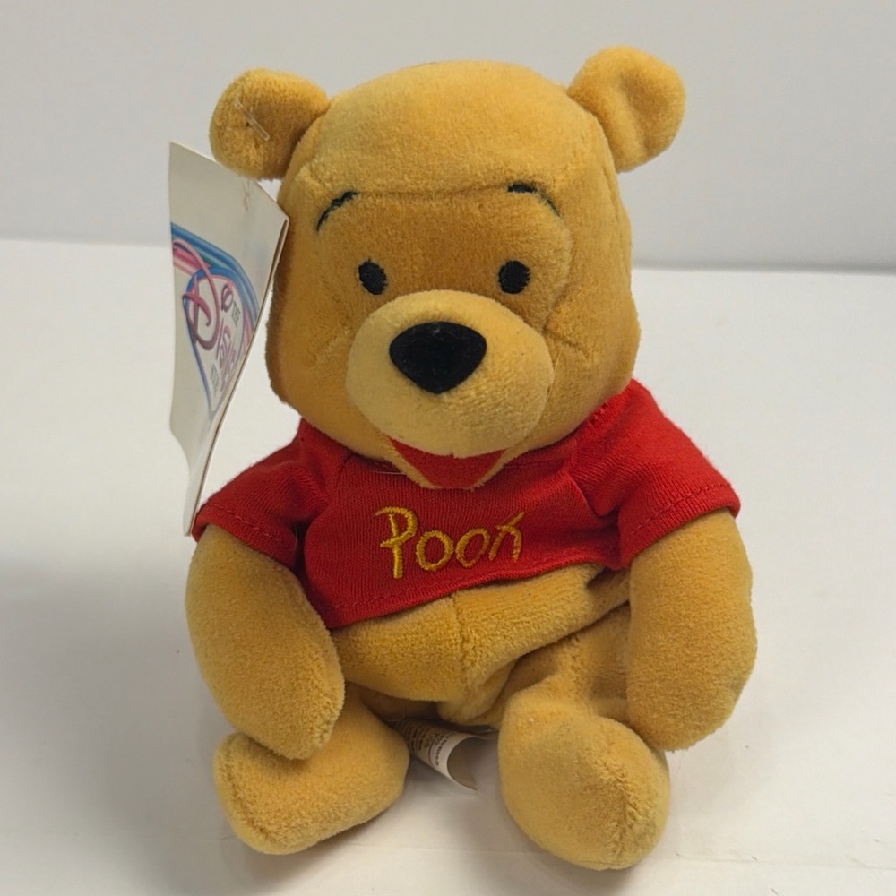 Winnie the Pooh - Mini Bean Bag Pooh 8" - Disney Store Plush Souvenir Toy